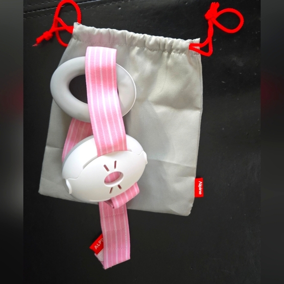 Alpine Muffy Baby Earmuffs Noise Canceling Headphone White Pink - Picture 1 of 3